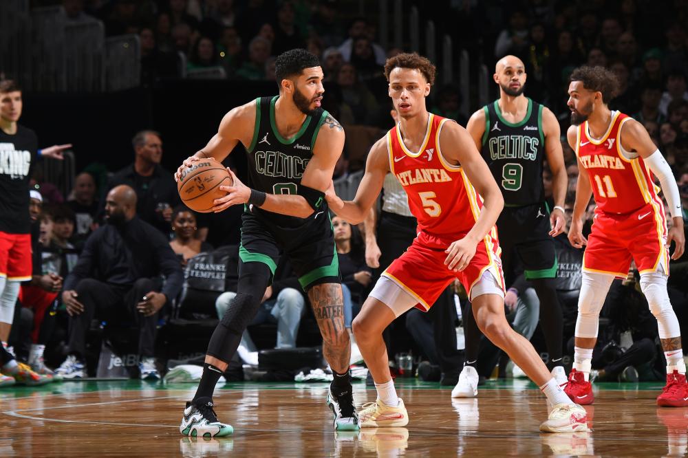 德容巴萨首 德容巴萨首