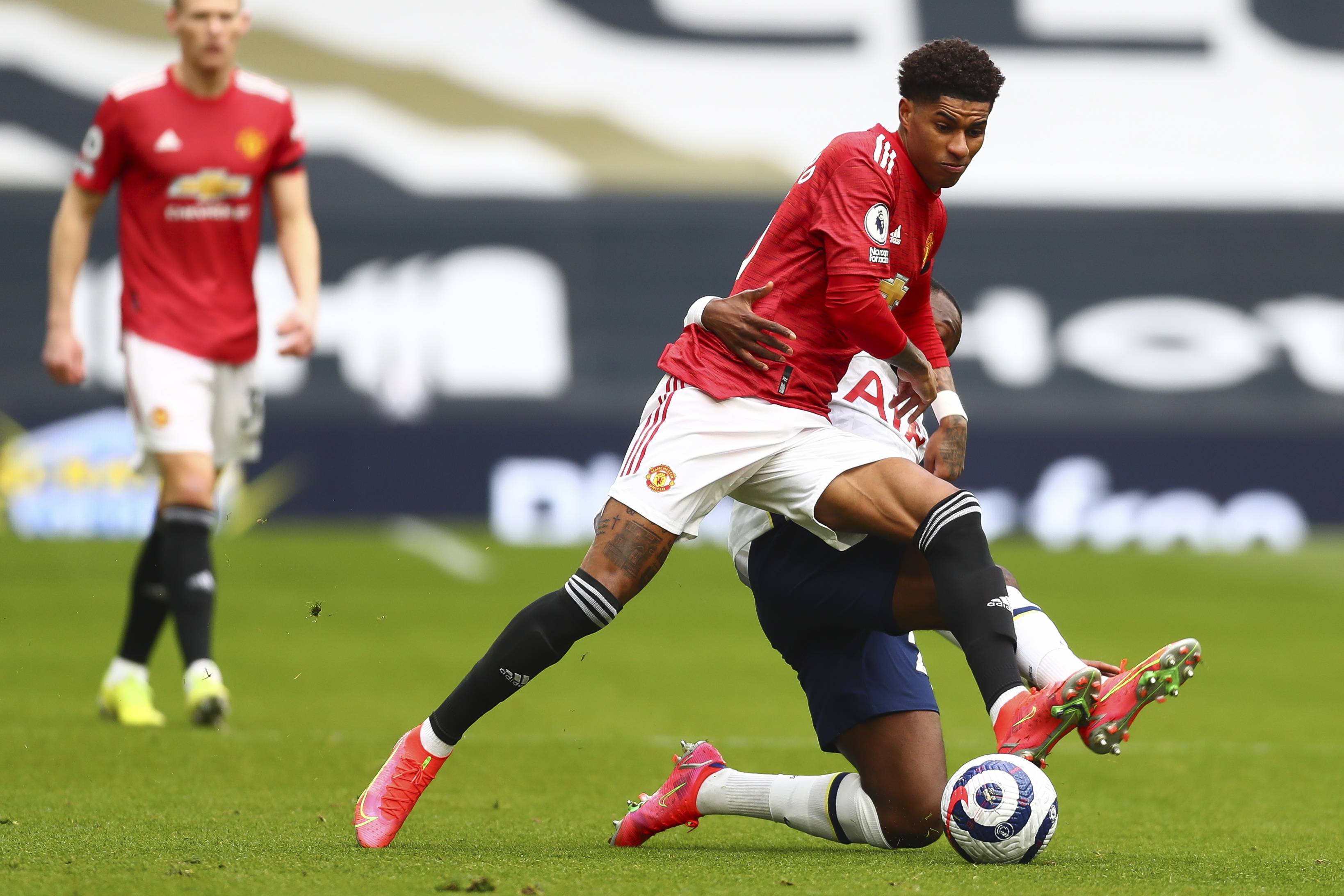 利拉德很早 利拉德很早